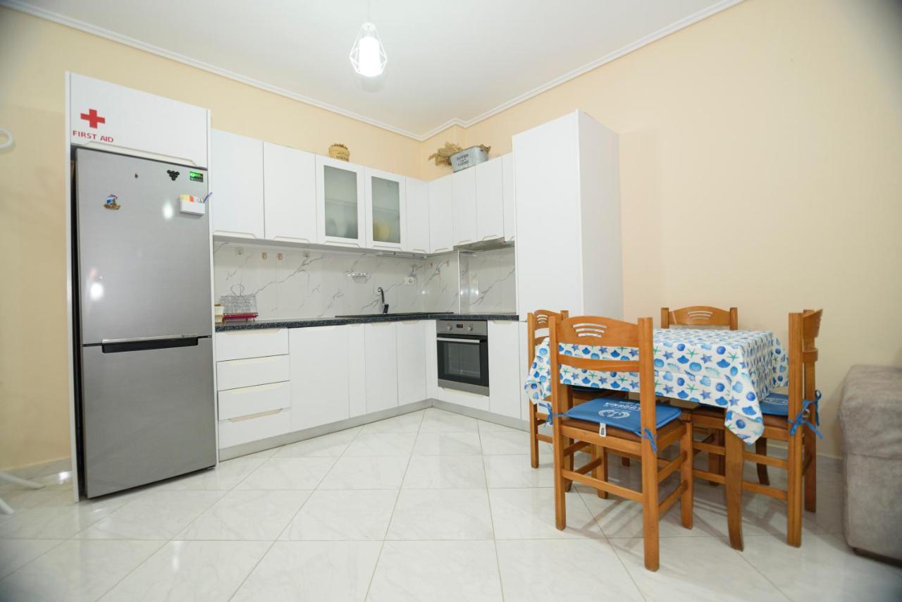 Dante Apartament Вльора Екстер'єр фото