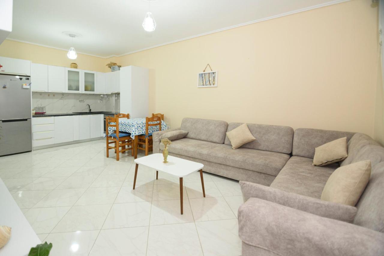 Dante Apartament Вльора Екстер'єр фото